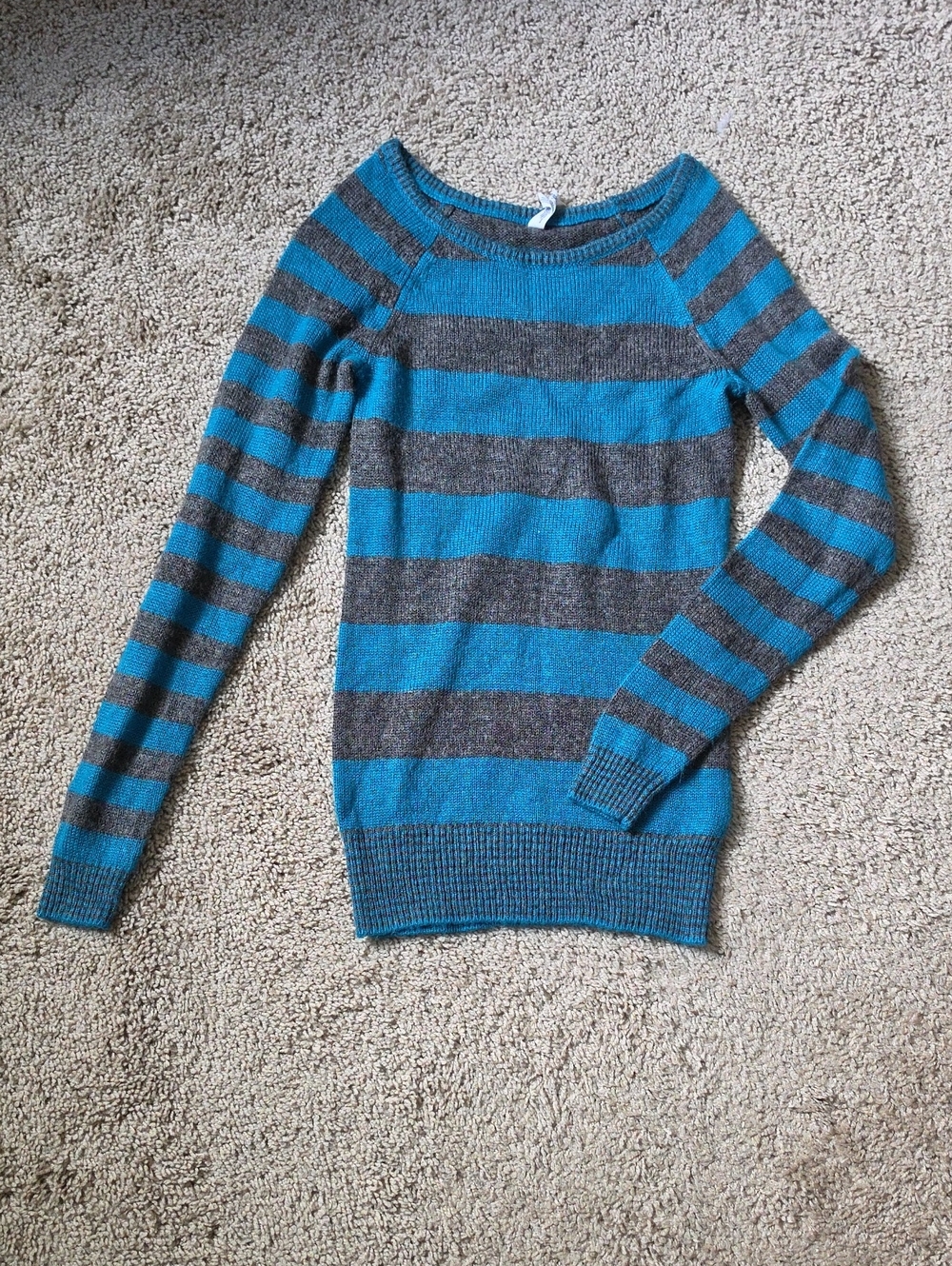Aeropostale Teal and Gray Striped Crewneck Sweater